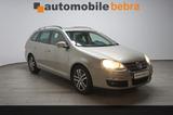 Volkswagen Golf 5 2.0TDI AHK ALU Pano PDC Sthz Navi Leder - Volkswagen Golf aus 2008 mit Diesel-Antrieb: Kombi