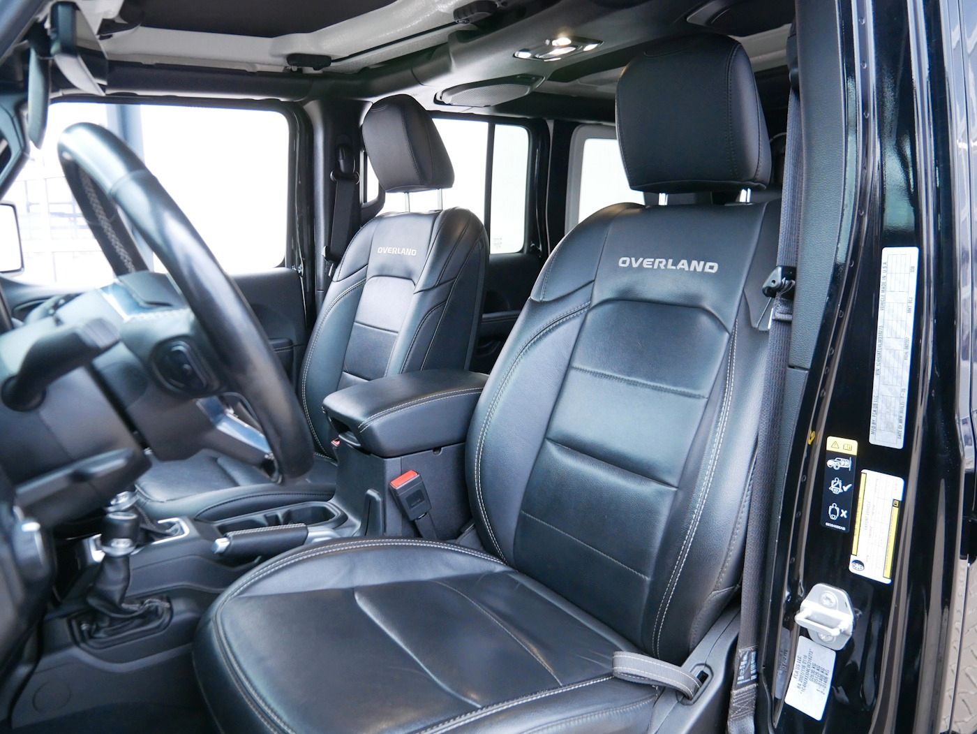 Fahrzeugabbildung Jeep Wrangler Unlimited 2.2 Overland 1.Hand AHK LED