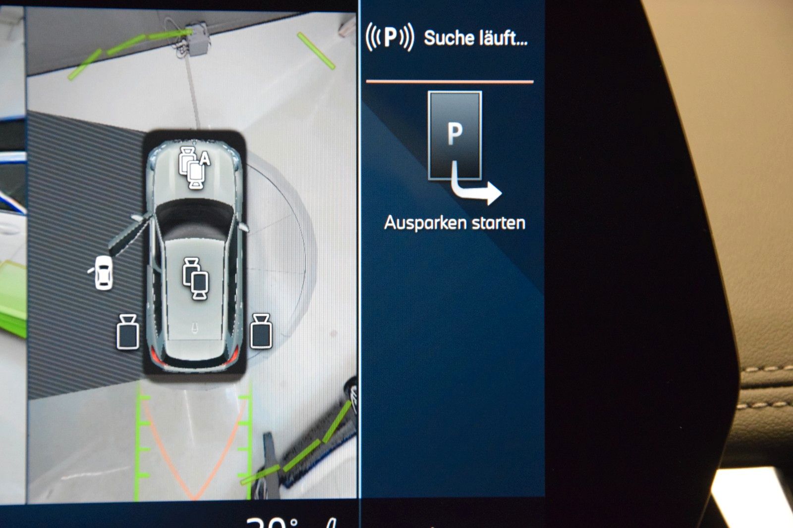 Fahrzeugabbildung BMW X1 20 i sDrive M Sport Leder Pano HuD h/k Memory