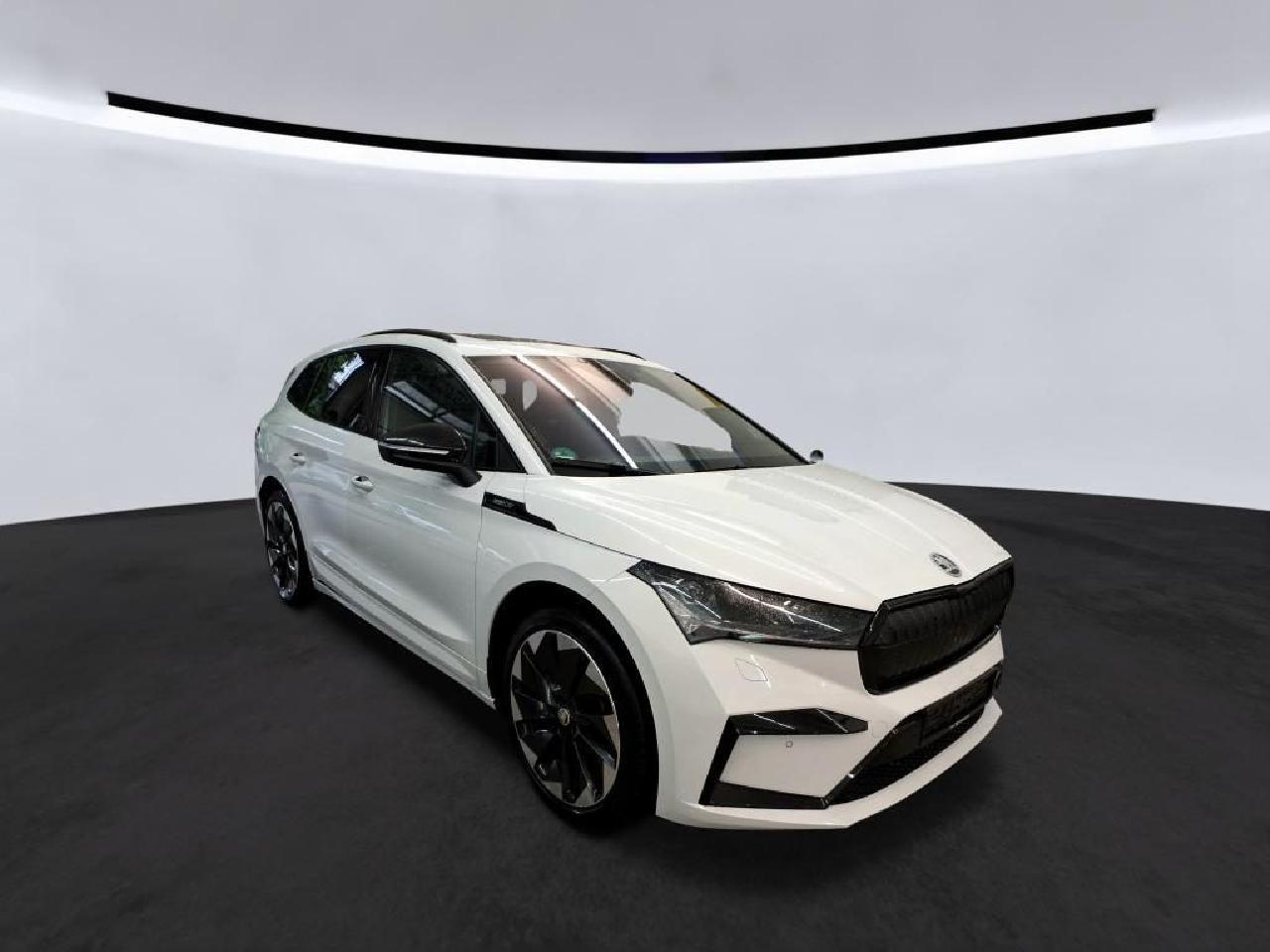 Skoda Enyaq 80 Sportline - Matrix, WäPu, Park+ Sport+