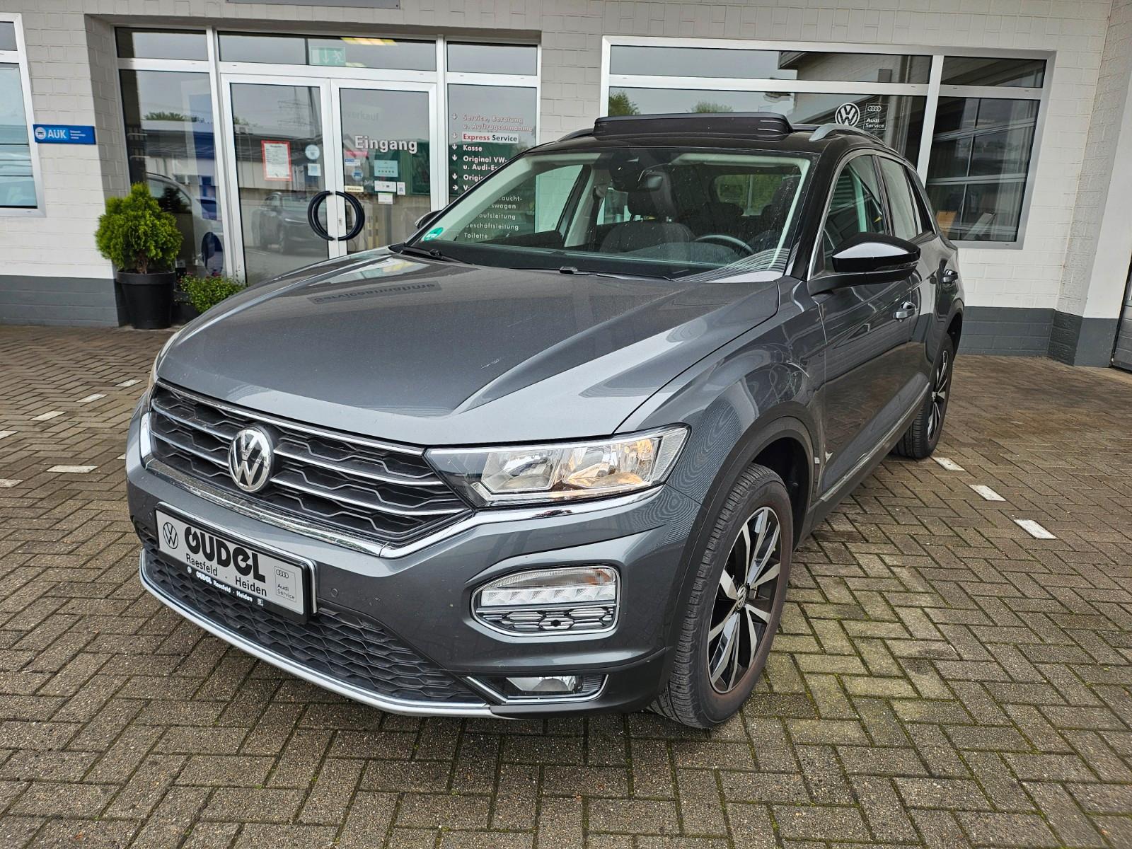 Volkswagen T-Roc 1.5 TSI"Style"Pano LM LaneASS Front ASS