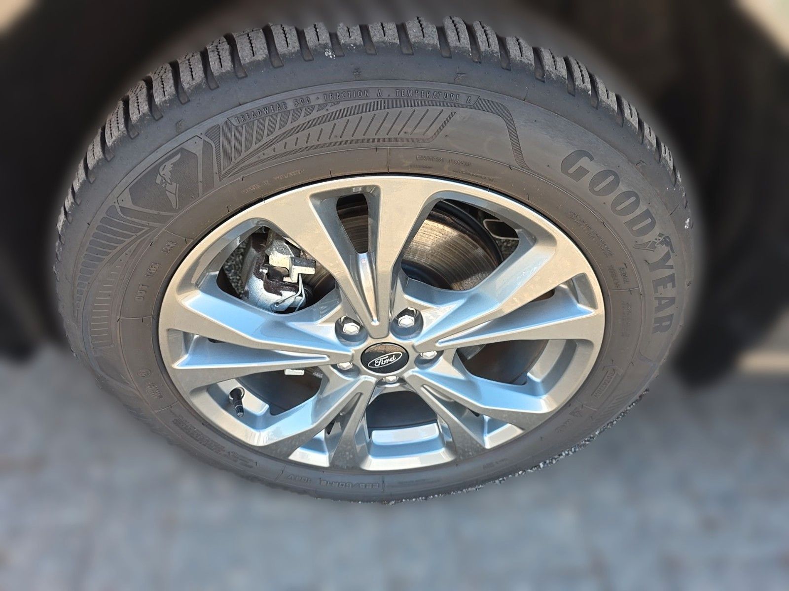 Fahrzeugabbildung Ford Kuga Plug-In Hybrid 2,5 ST-Line Navi Kamera