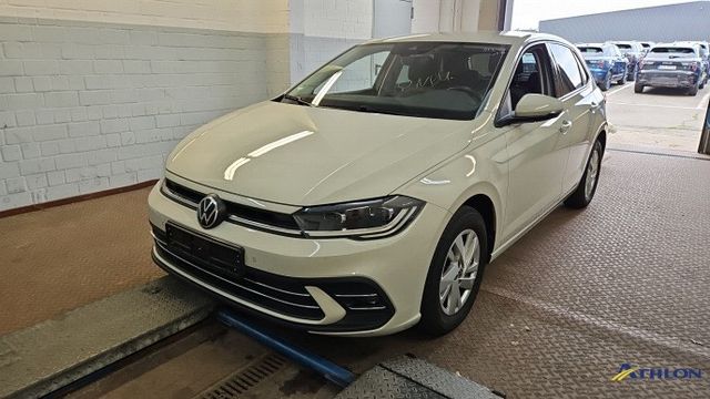 VW Polo VI Style Navi Matrix PDC SiHz ACC DAB Virtu