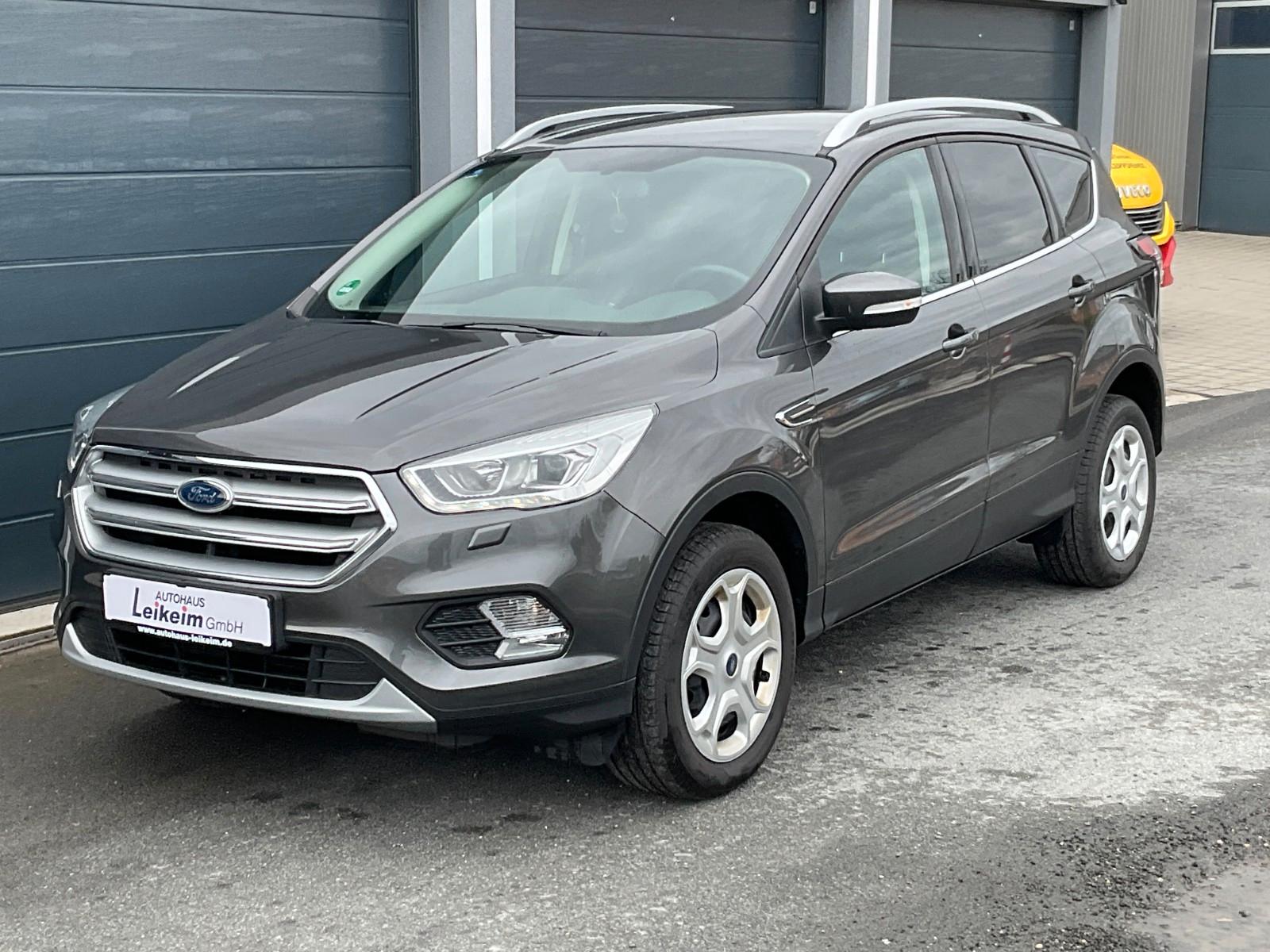 Ford Kuga 1,5  Cool & Connect - AHK * NAVI * SHZ