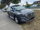 Hyundai TUCSON mit Panoramadach & vollleder Ausstattung - Hyundai TUCSON Gebrauchtwagen in Wiesbaden