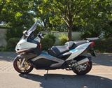 Aprilia SRV 850 - APRILIA SRV 850