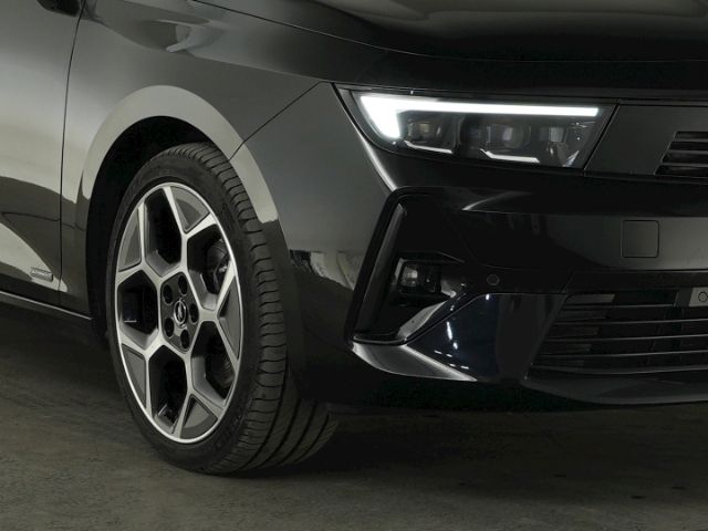 Astra L ST ULTIMATE CDTI AT+LED MATRIX+NAVI+360