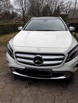 Mercedes-Benz Mercedes GLA 200 - : Mercedes Gla