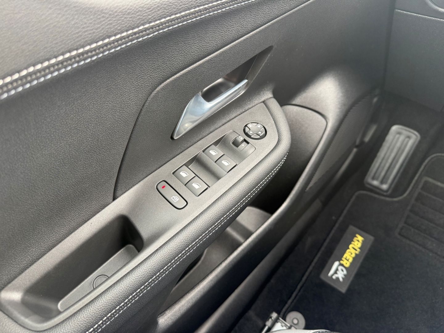 Fahrzeugabbildung Opel Mokka 1.2 GS mit SHZ+LHZ+Kamera+Allwetter
