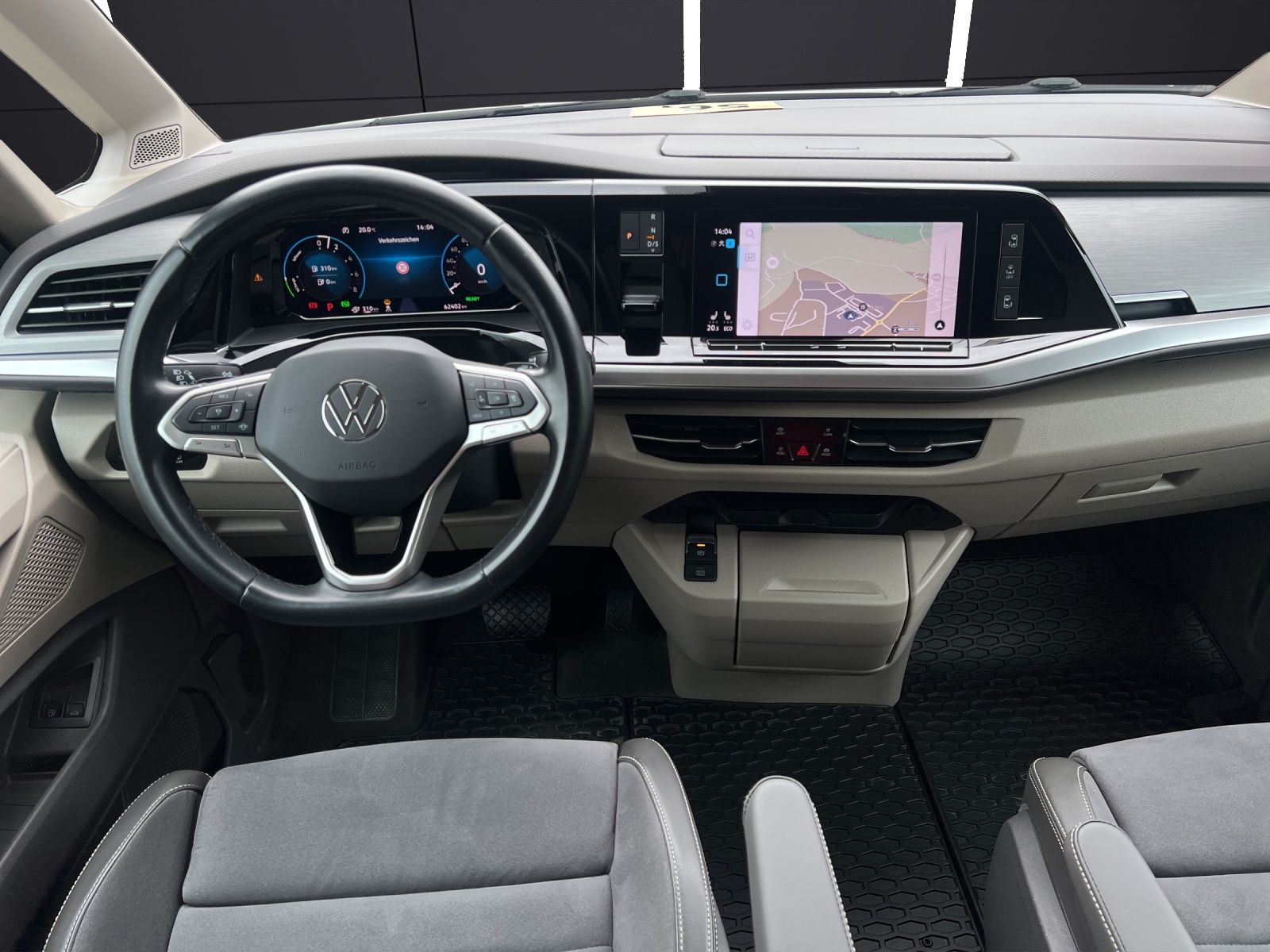 Fahrzeugabbildung Volkswagen T7 Multivan eHybrid Life Standhzg. LED AHK Navi