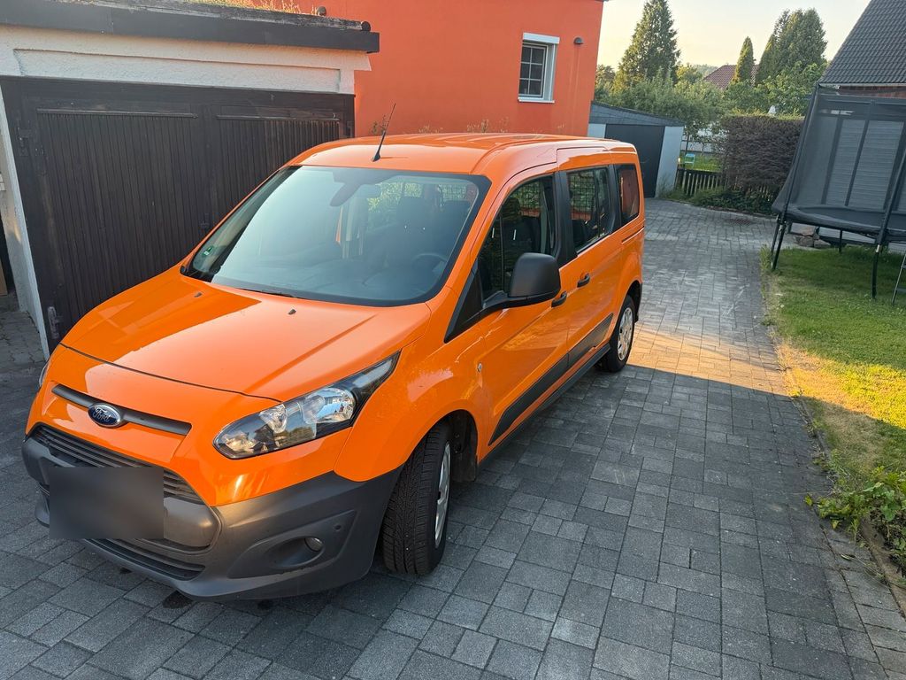 Image of Ford Tourneo Connect
