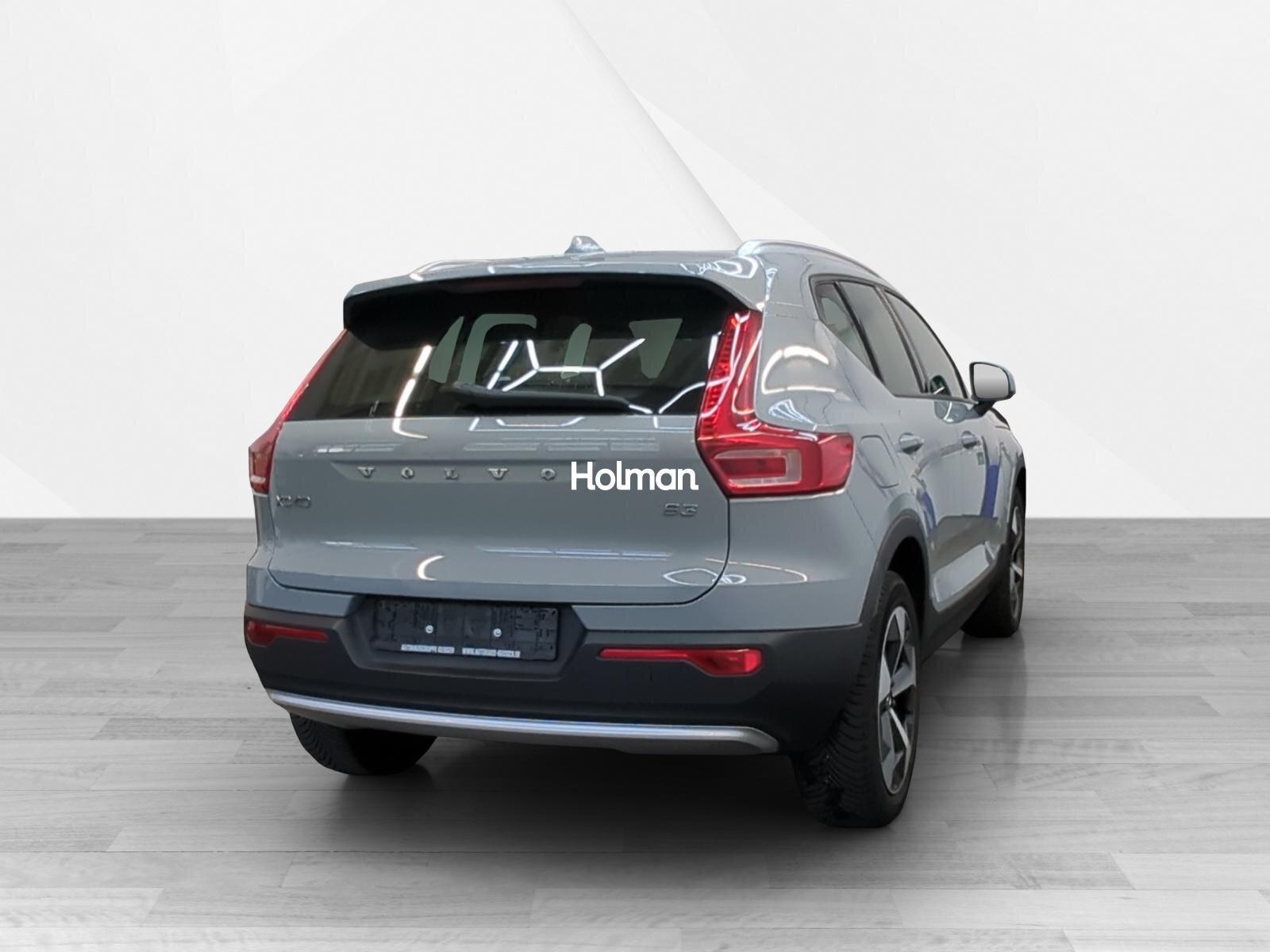 Volvo XC40 B3 B DKG Core RFK Navi LED