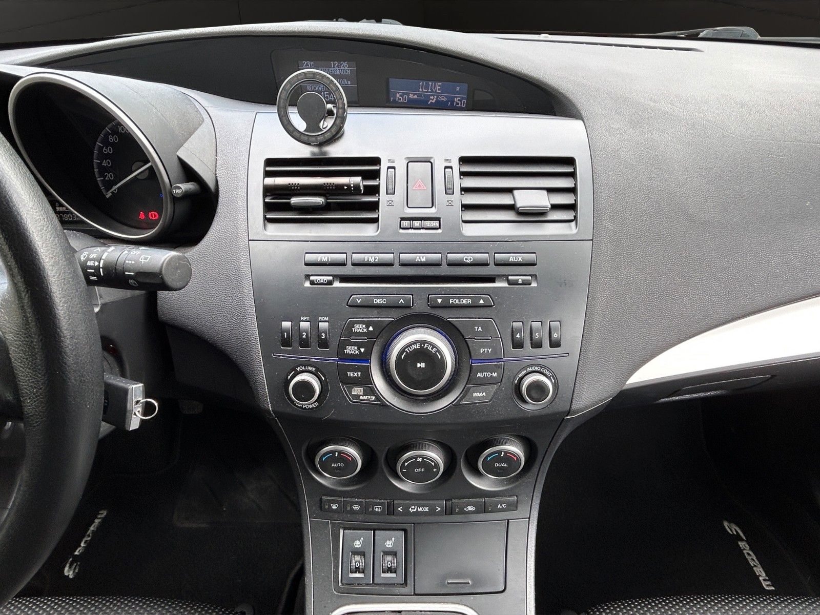 Fahrzeugabbildung Mazda 3 Lim. Kenko/Shz./2x PDC/ Tüv & Service Neu !! /
