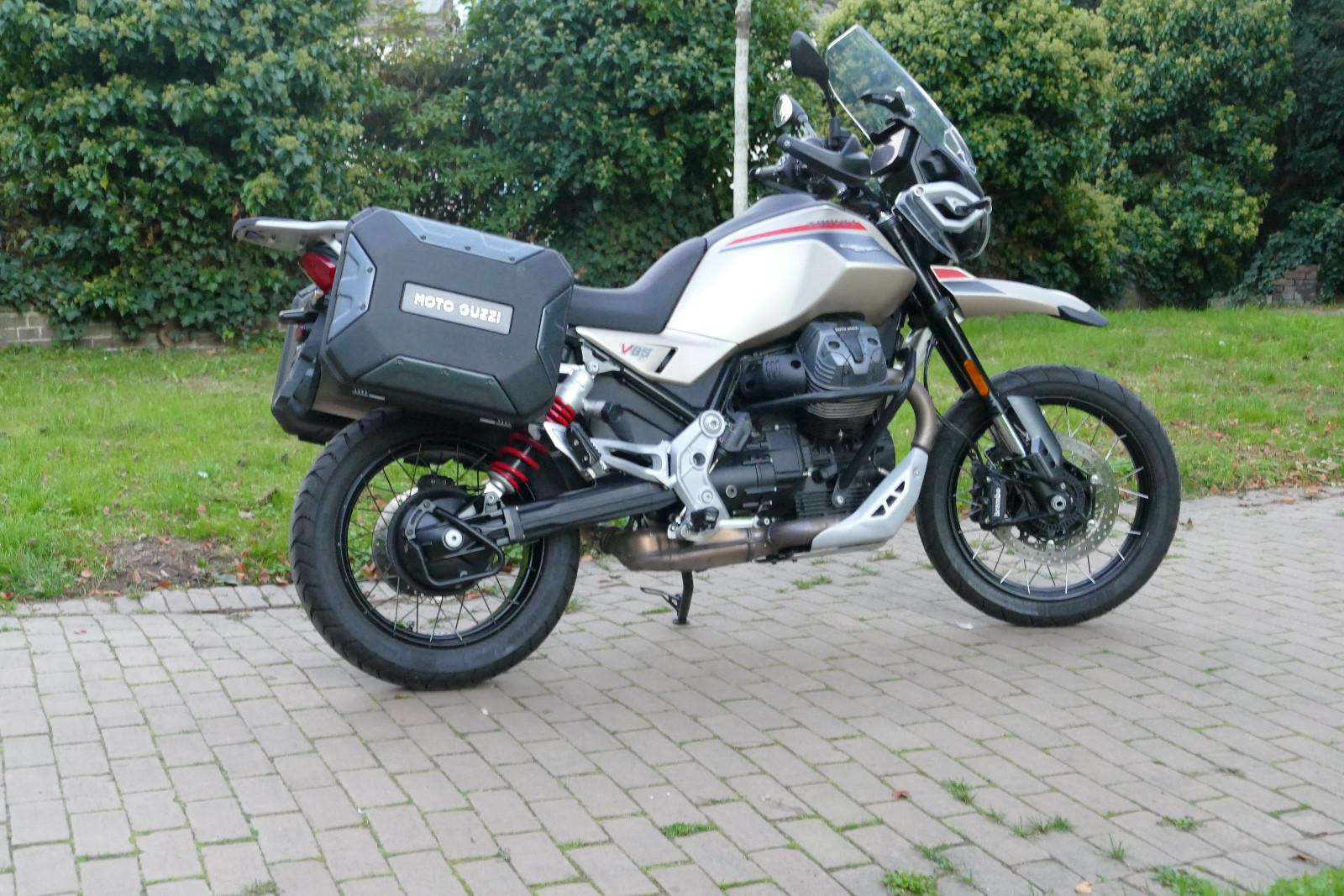 Moto Guzzi V 85 Travel E5+ Modell