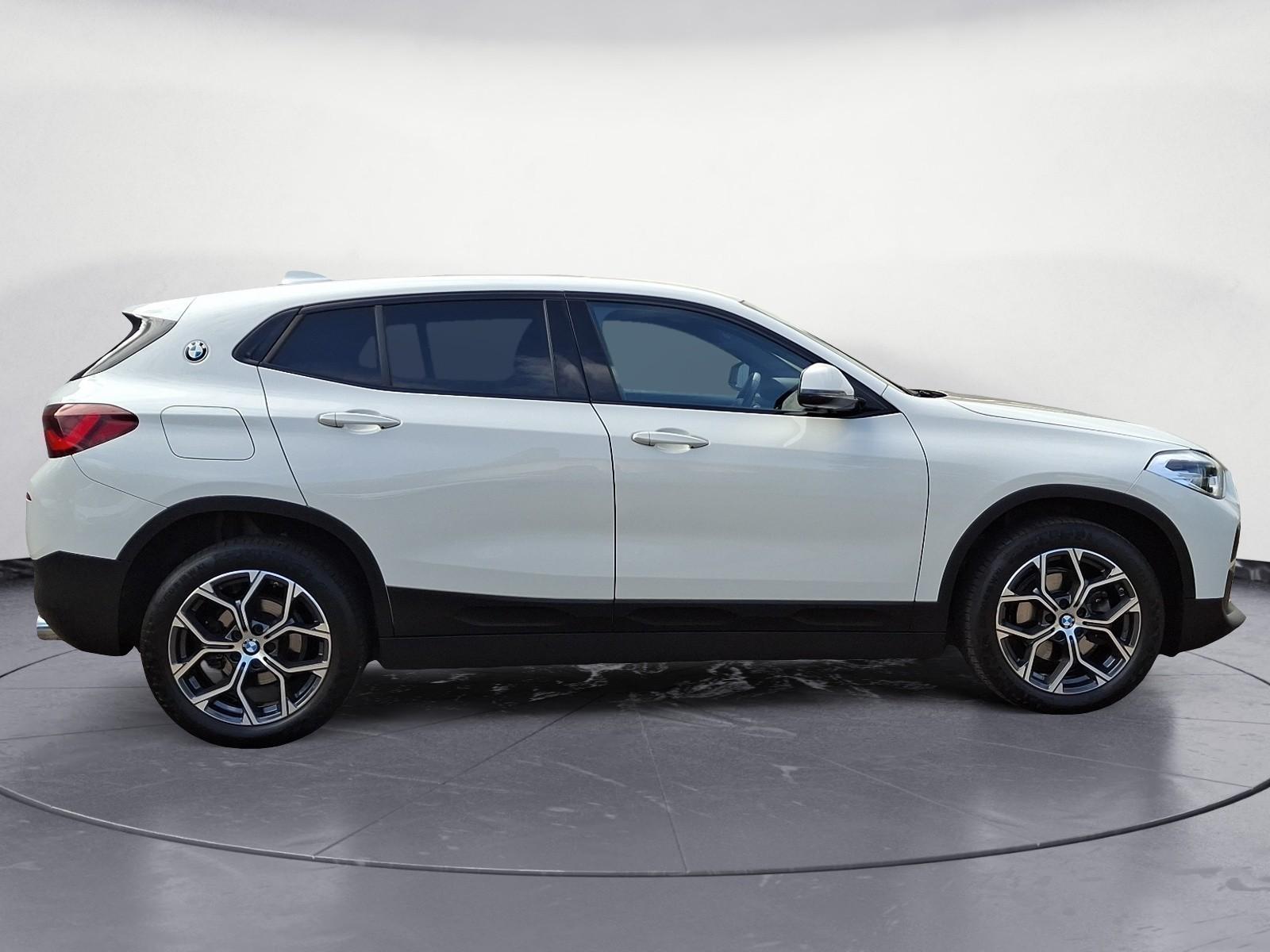 BMW X2 sDrive18d Aut. Klimaaut. Sportsitze HIFI PDC, миниатюра 6