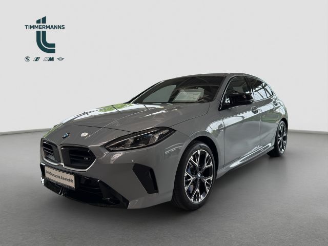 BMW M135 xDrive AdLED DrAss ParkAss Komfortzg