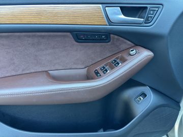 Audi Q5 2.0 TDI  Quattro Automatik+Leder+AHK, Bild 10