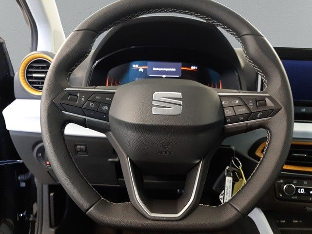 Fahrzeugabbildung Seat Arona Style 1.0TSI LED SitzHz 18"Alu Klimaaut.