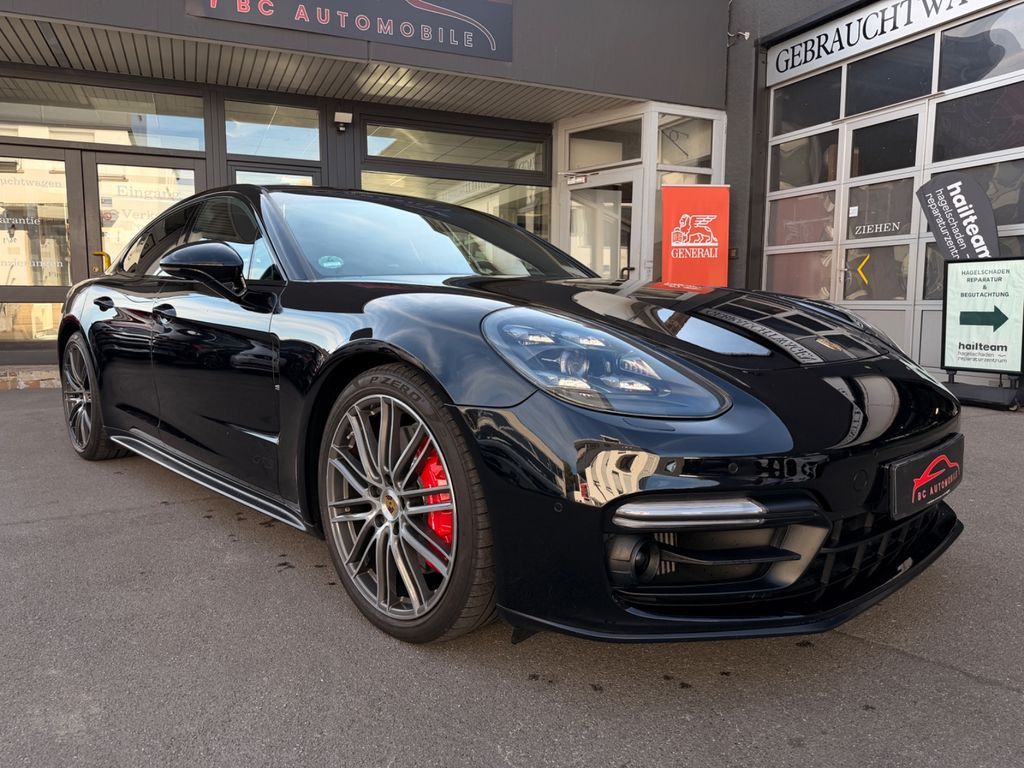 Image of Porsche Panamera
