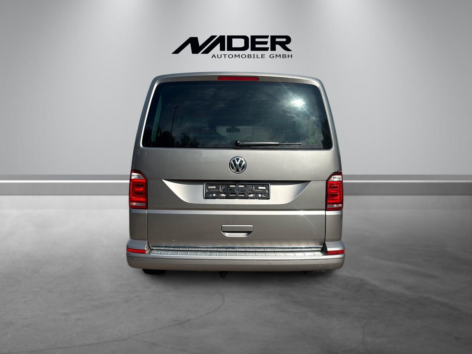 Volkswagen T6 Multivan Highline | LED | ACC | AHK | Kam
