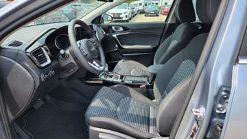 Kia Ceed SW 1.5T DCT7 48V Ultimate Edition PDC Navi