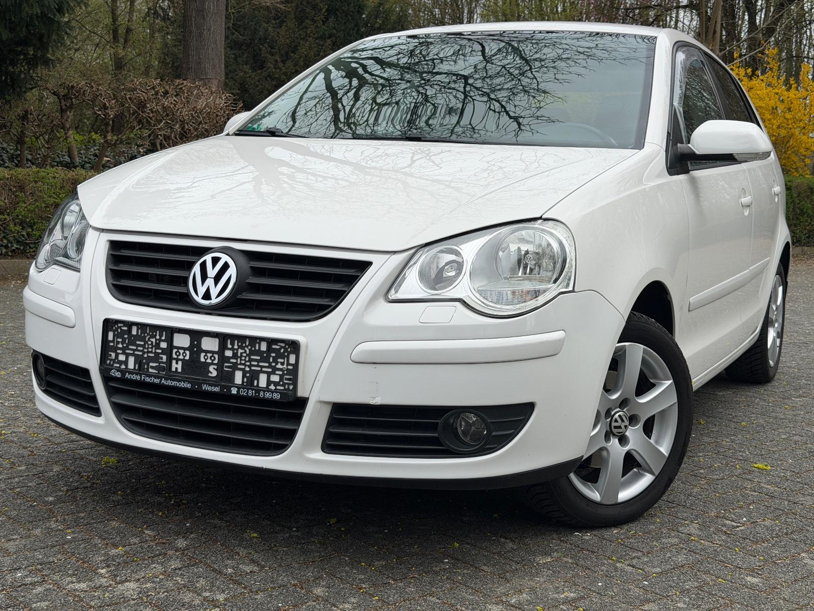 Volkswagen Polo IV United|AUTOMATIK|PDC|SHZ|TEMPOMAT|