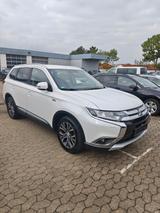 Mitsubishi Outlander 2.2 DI-D 4WD Automatik SUV-Star+ S... - Mitsubishi Outlander SUV-Star