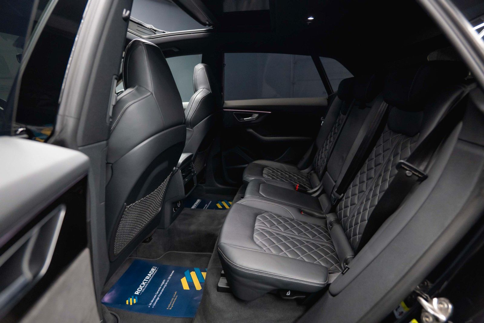 Fahrzeugabbildung Audi SQ8 4.0 TDI quattro Black Design | Full Option