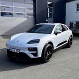 Porsche Macan Turbo HUD HA Lenkung Carbon Pano Luft 22 