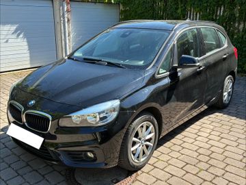 BMW 218 - 1