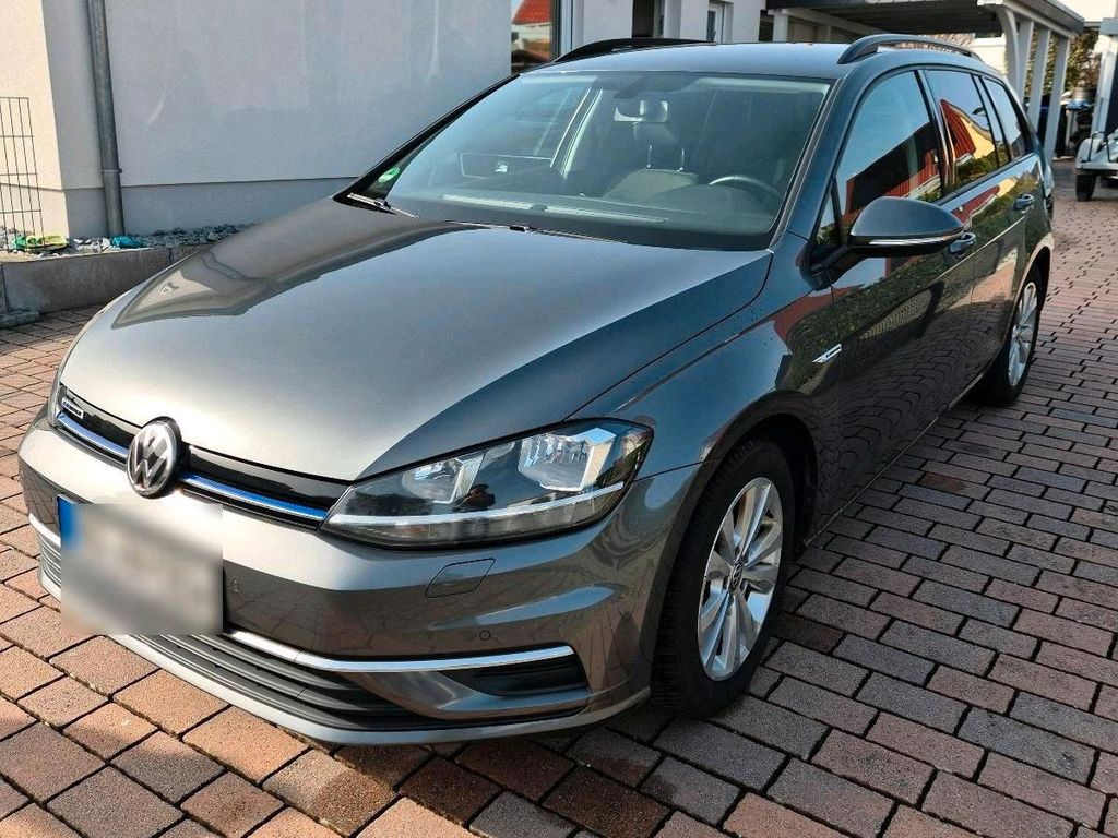 Image of Volkswagen Golf