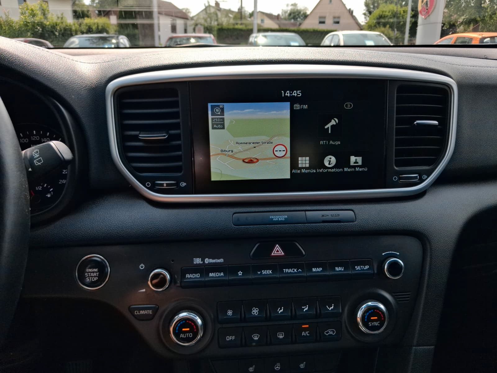 Fahrzeugabbildung Kia Sportage Spirit 2WD AHK JBL NAvi Sitzheizung