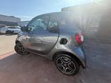 Smart ForTwo coupe 66 kW"Automatik"Pano"Kamera"TüvNeu - Smart Gebrauchtwagen in Berlin