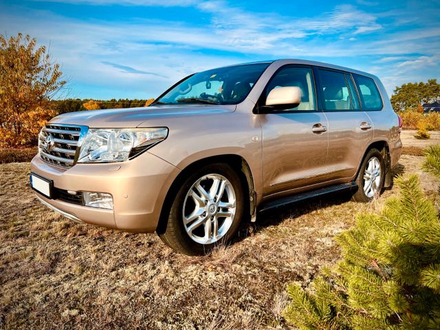 Toyota Land Cruiser 4,5-l-V8-D-4D Executive Automatik