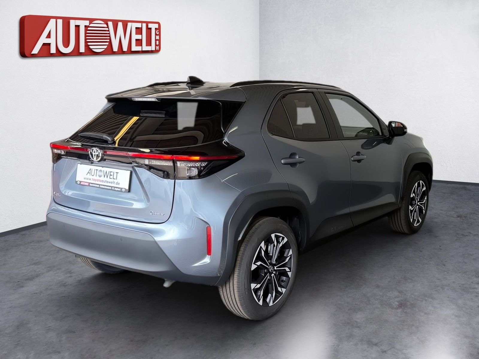 Fahrzeugabbildung Toyota Yaris Cross Teamplayer 1.5-l-Hybrid EPH,