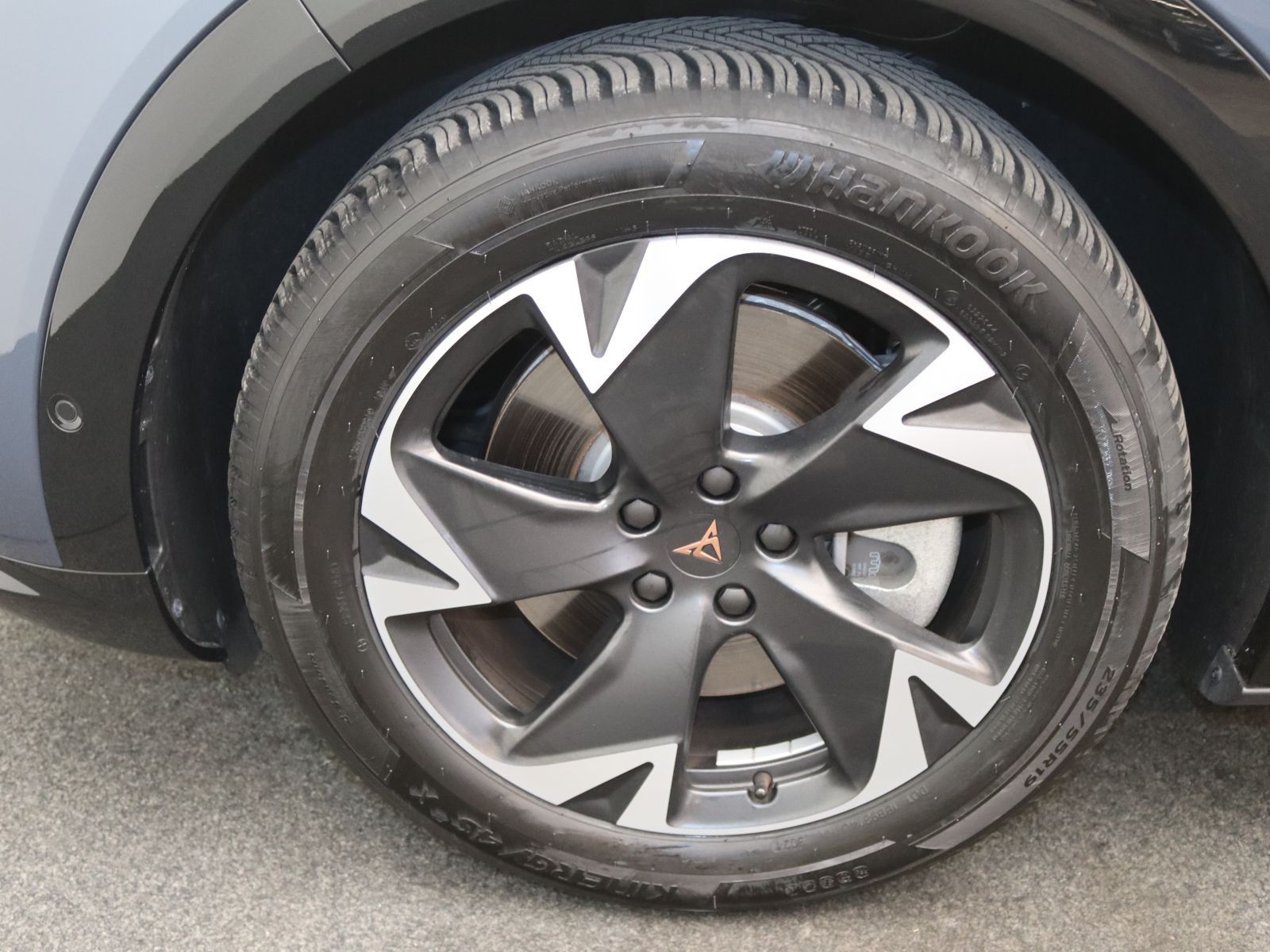 Cupra Tavascan - Bild 15