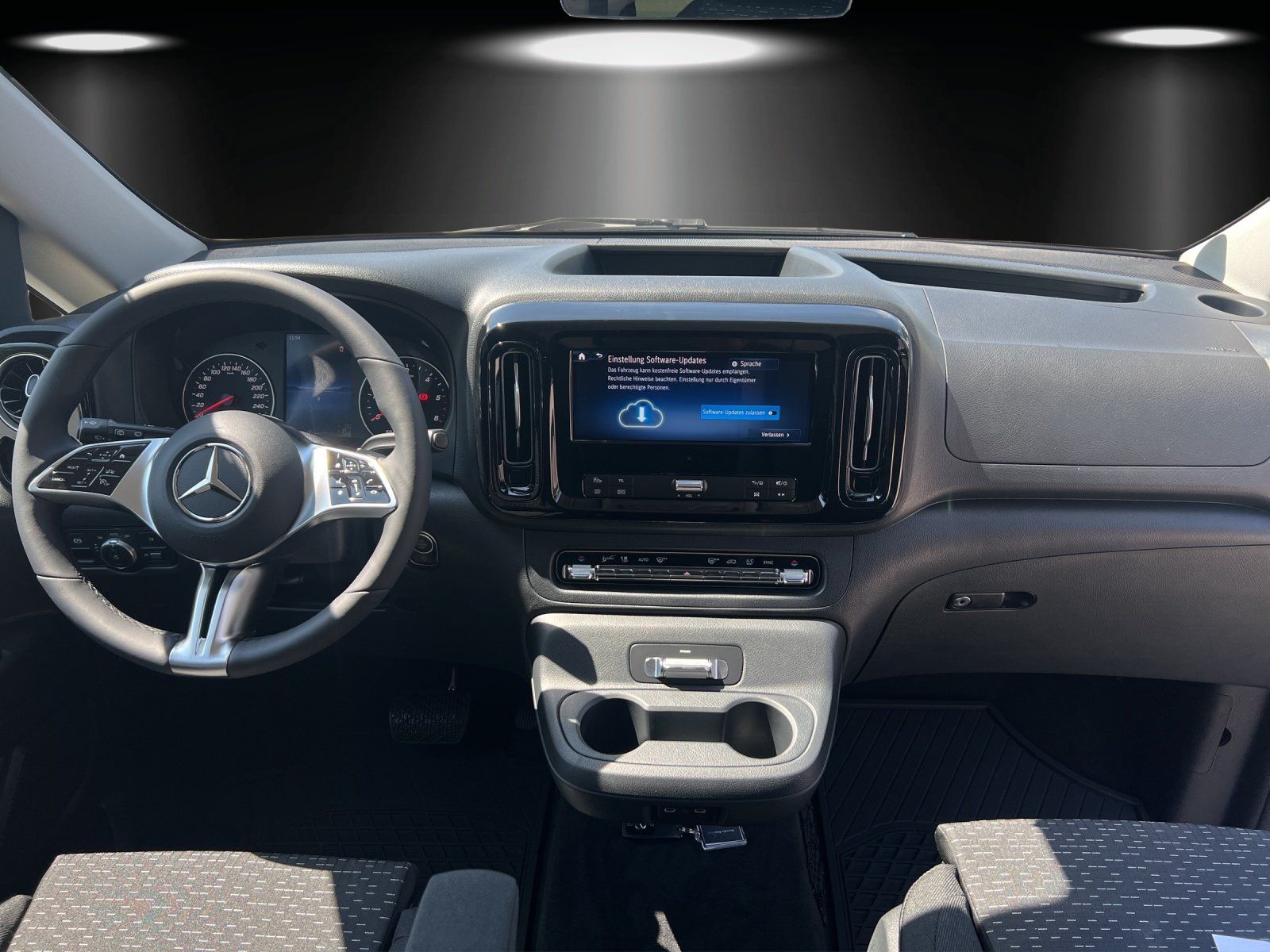 Fahrzeugabbildung Mercedes-Benz Vito 119 Tourer Sport-Paket AHK Thermotronik Nav