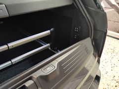 Fahrzeugabbildung Land Rover Range Rover 3,0 TDV6 (360"/SI-BELÜF/DAB/MERIDIAN