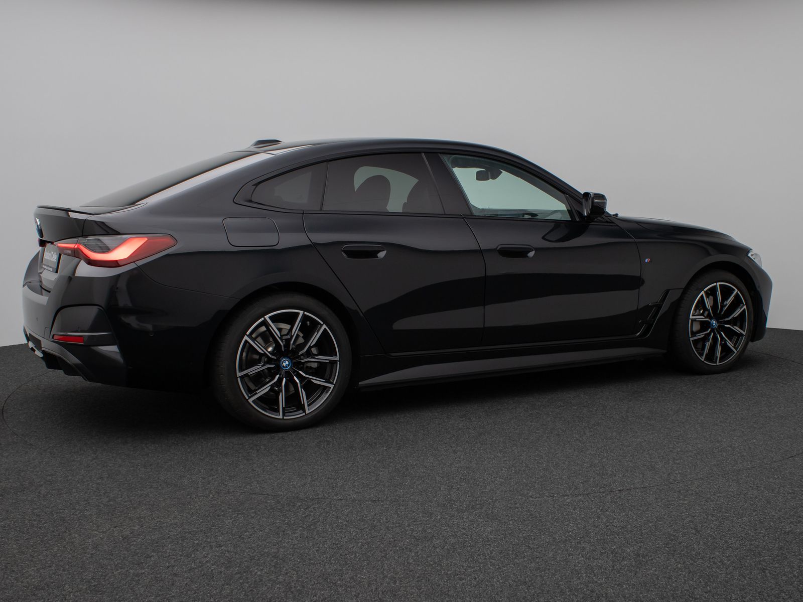 Fahrzeugabbildung BMW i4 eD40 Gran Coupè M Sport Kamera DAB H/K 19Zoll