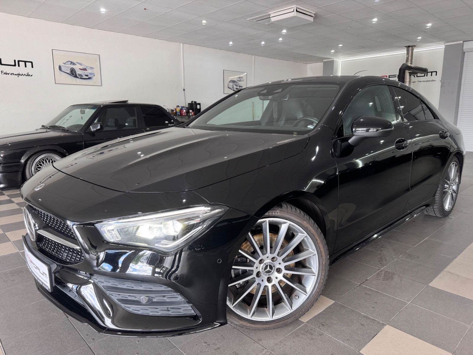 MERCEDES-BENZ CLA 220 d Amg Line Night-Paket