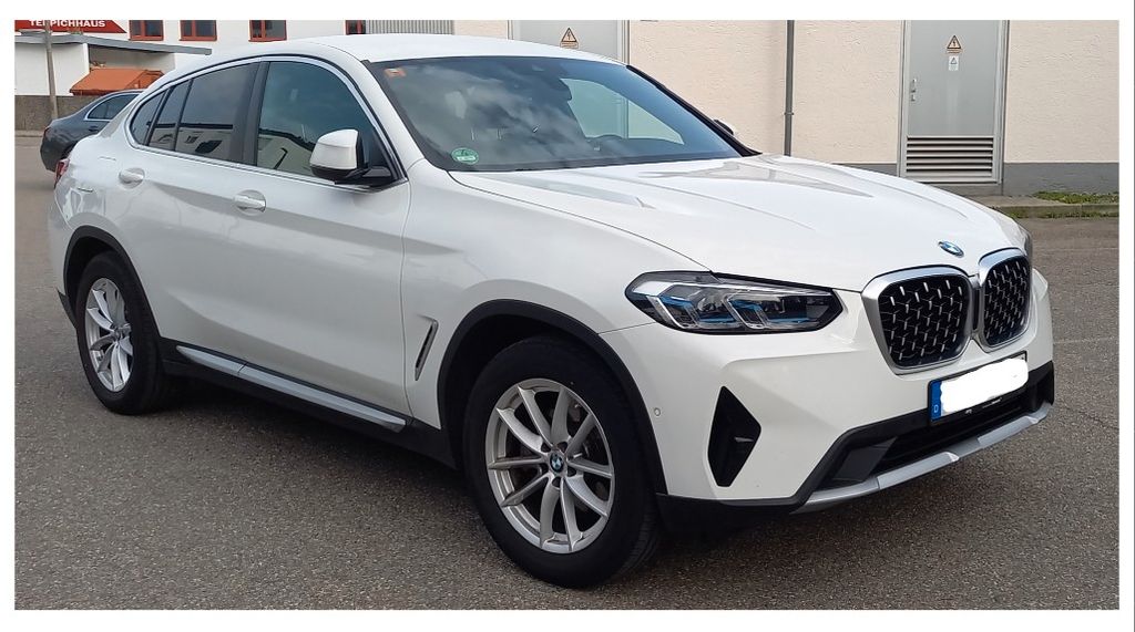 Image of BMW X4