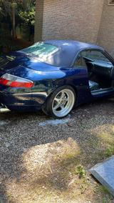 Porsche 996 Carrera 4 Cabriolet Carrera - Porsche 996: Blau