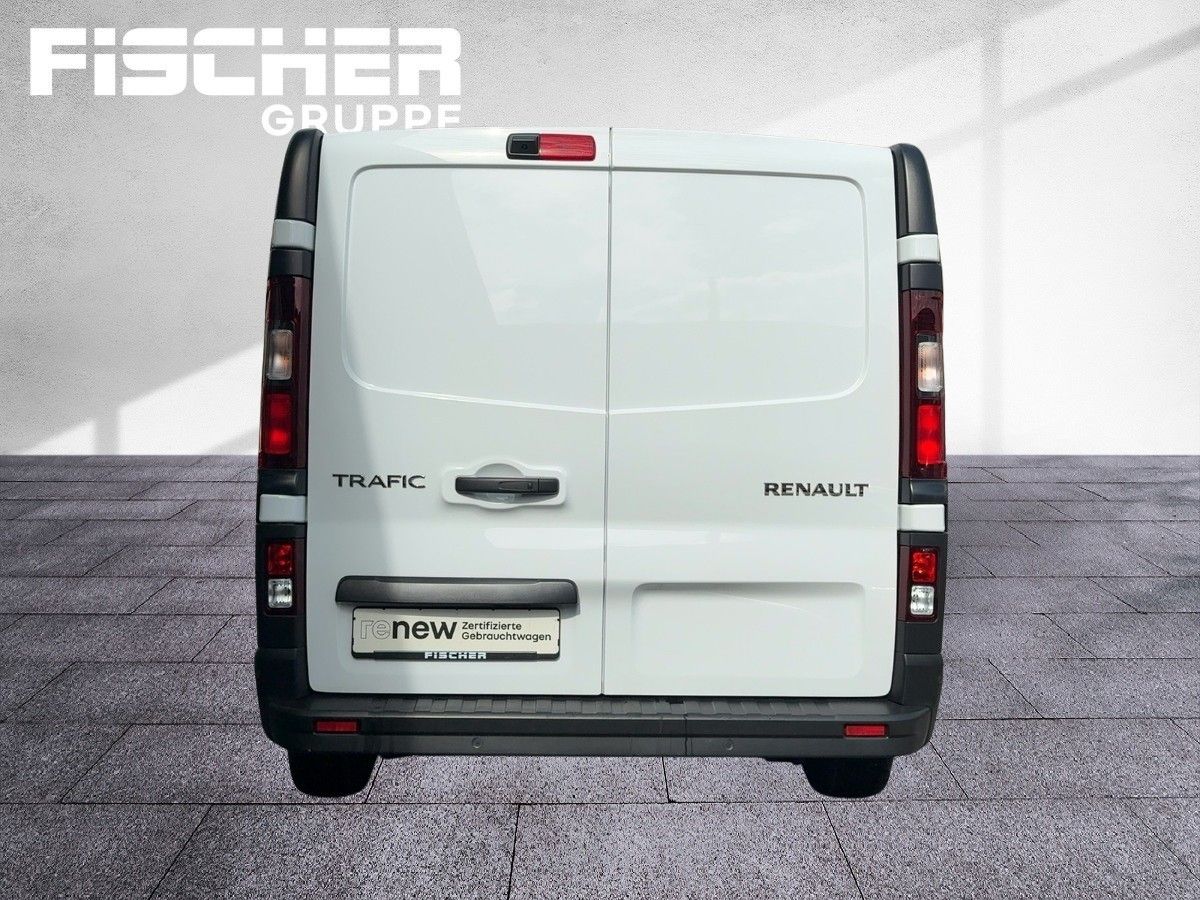 Fahrzeugabbildung Renault Trafic Kasten L1H1 2,8 t dCi 150 EDC EPH Tempom.