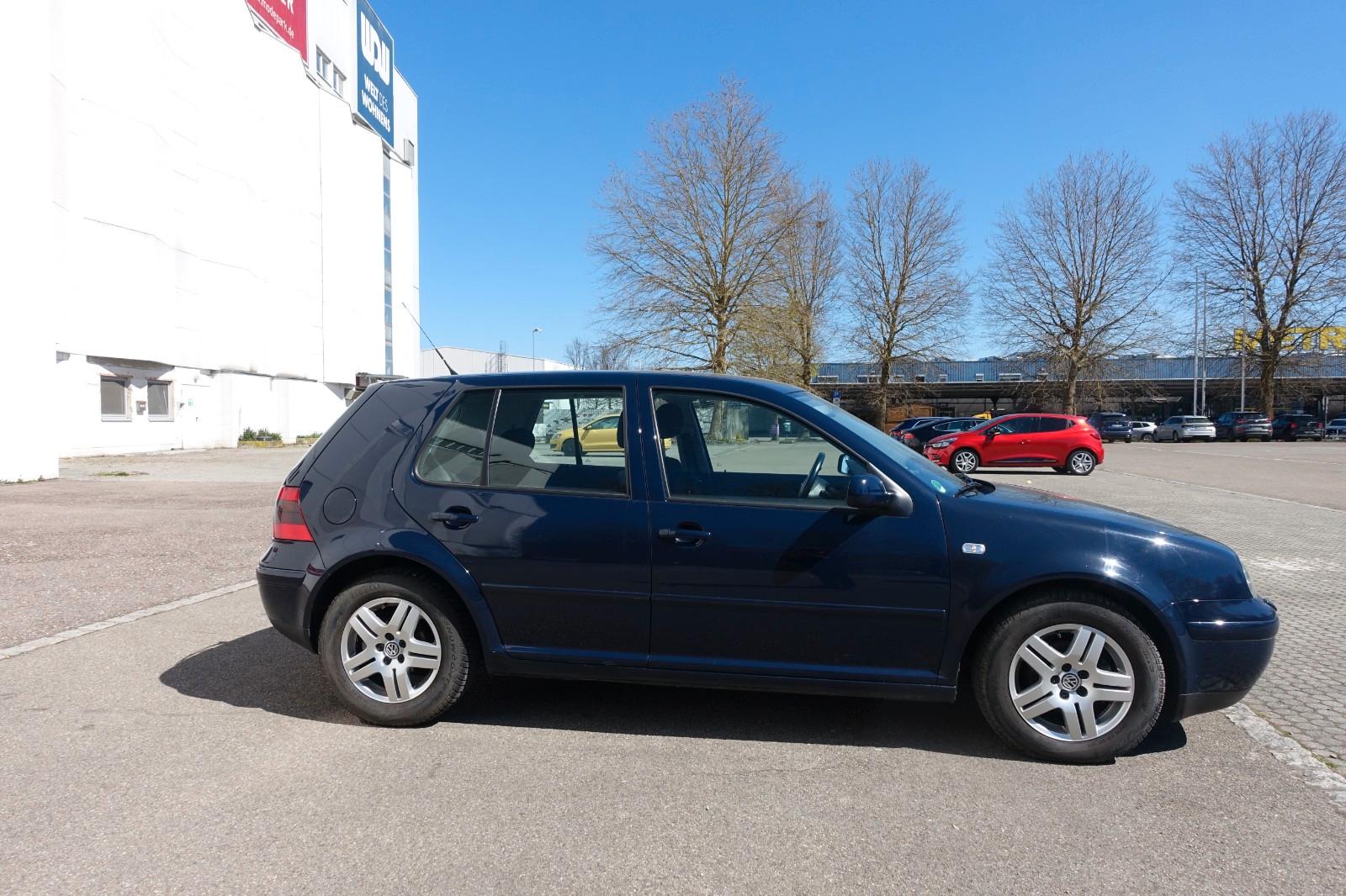 Volkswagen Golf 1.6 Auto Highline AUTOMATIK- TECHNICK TOP!!