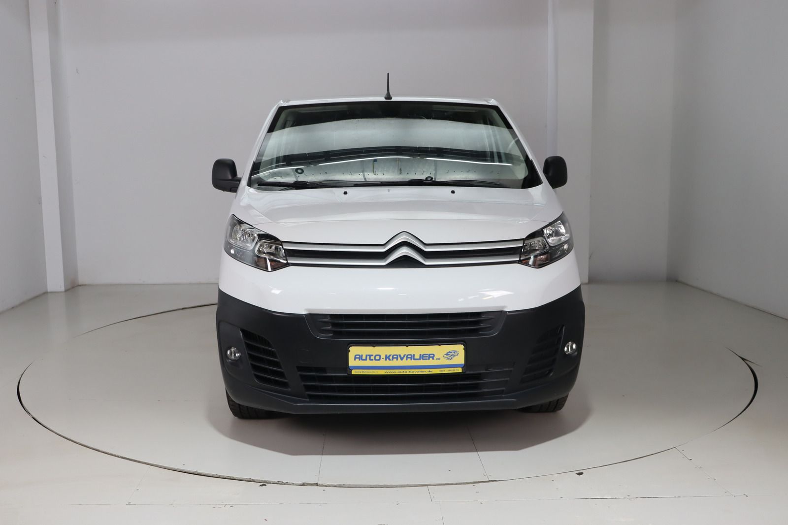 Fahrzeugabbildung Citroën Jumpy Kasten 1.5 HDi L2H1 Klima 1.Hand