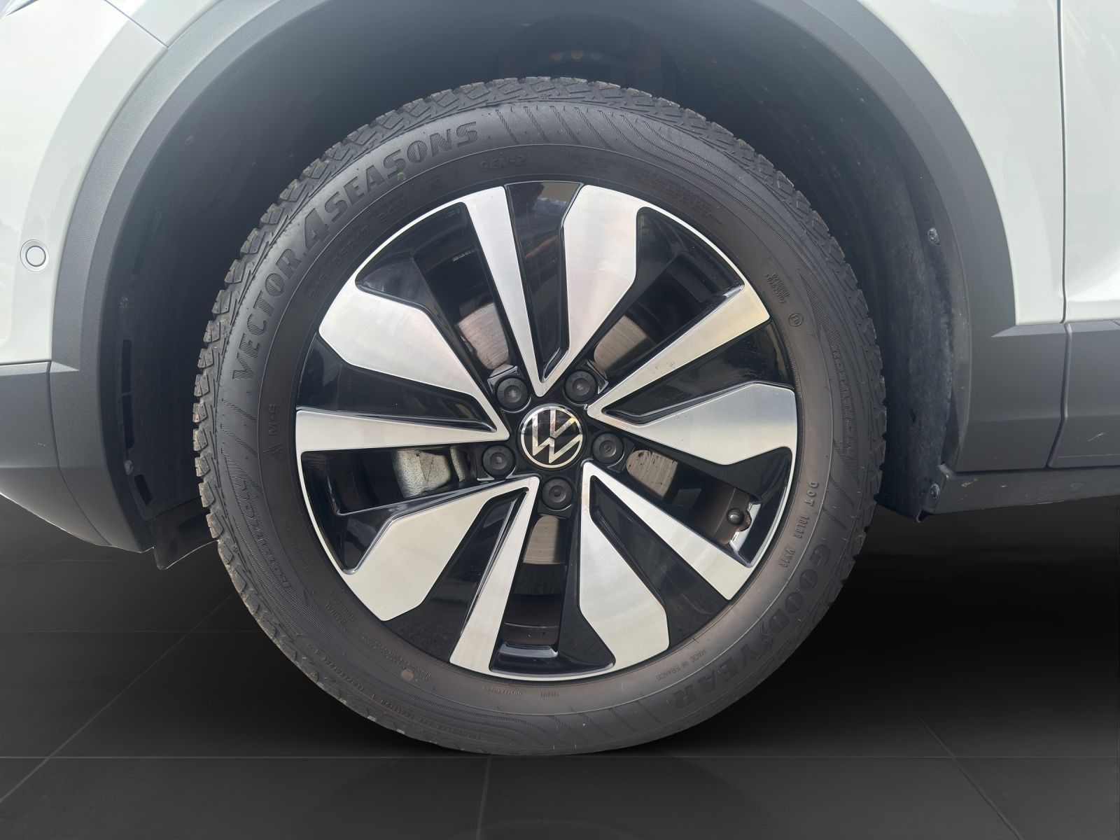 Volkswagen T-Roc - Bild 7