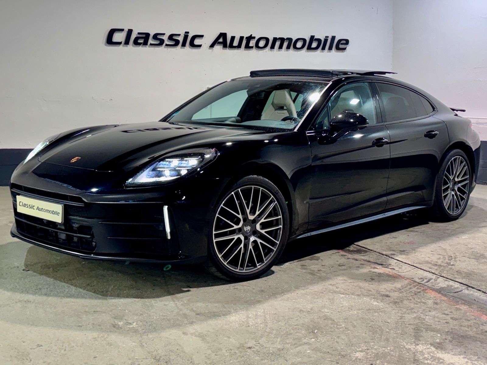 PORSCHE Panamera *Beifahrerdisplay*Panorama*Chrono*BOSE*