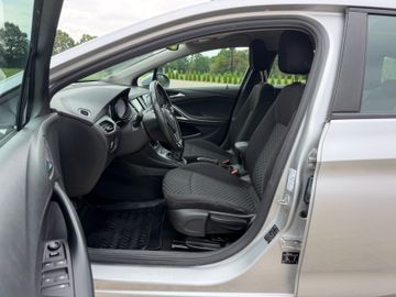 Opel Astra - 9