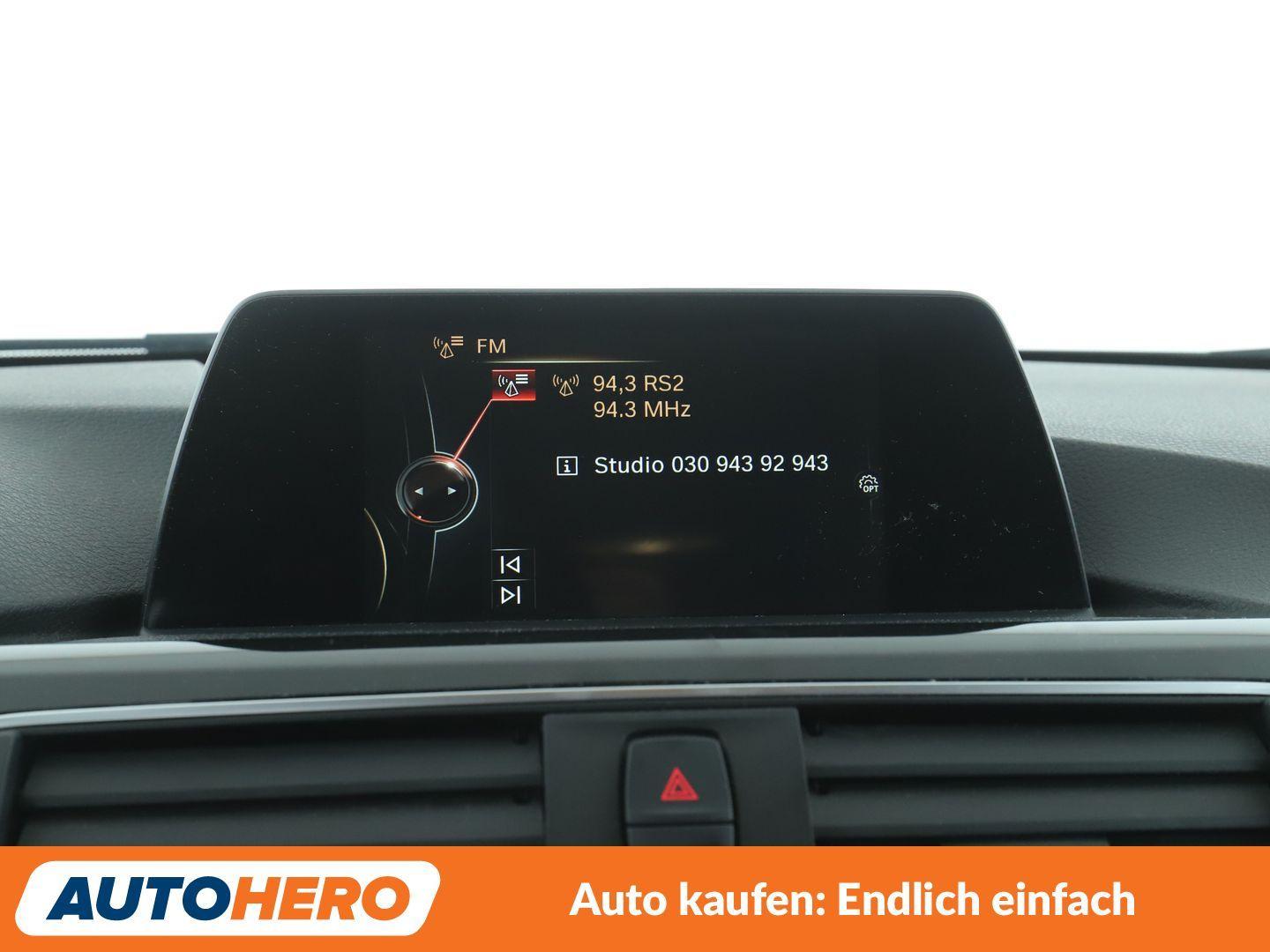 BMW 320d Advantage Aut.*NAVI*LED*TEMPO*PDC*SHZ*