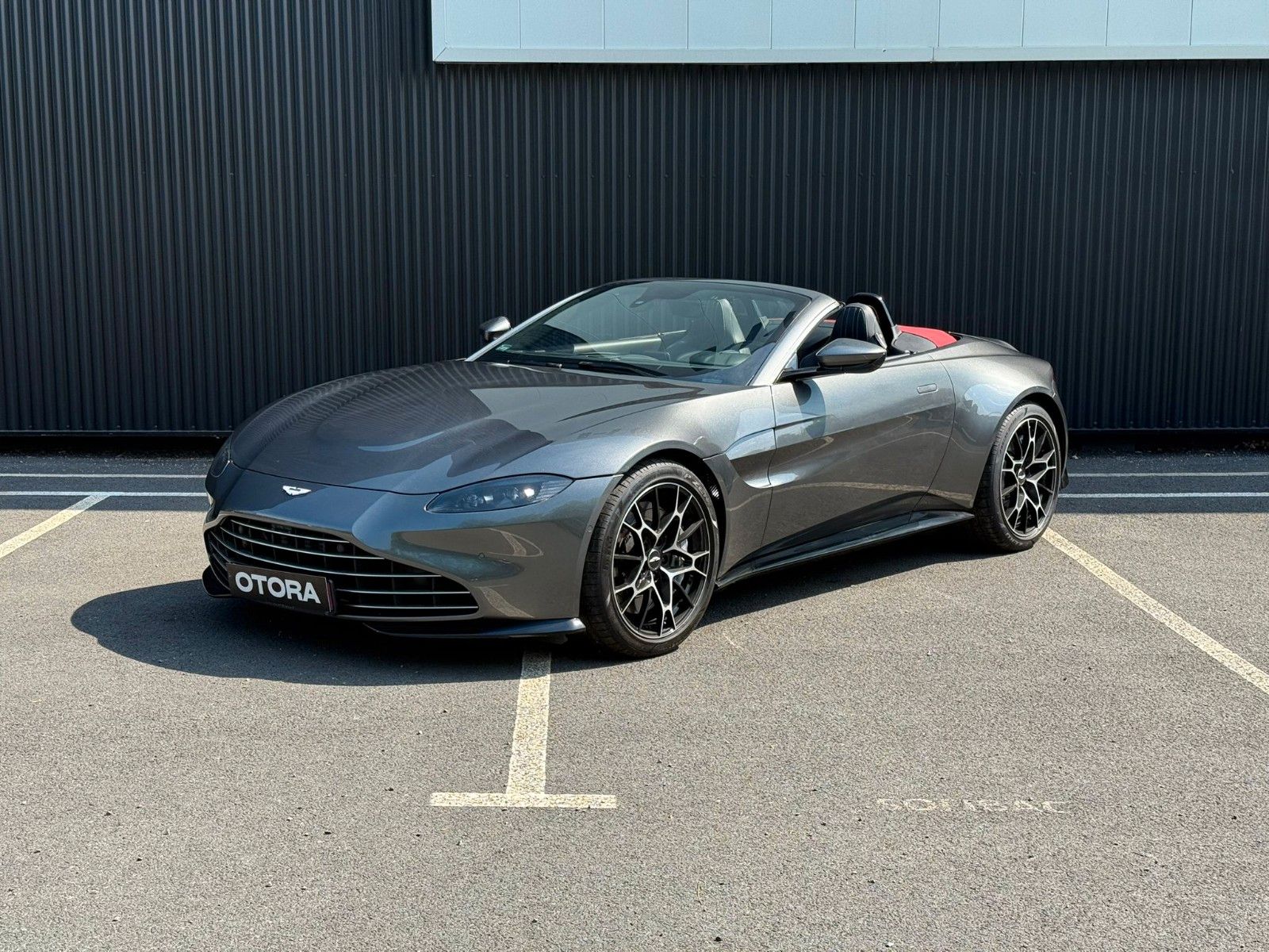 Aston Martin V8 Vantage 4.0 V8 Roadster